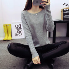 Load image into Gallery viewer, 2019 Hot Autumn Winter Women Sweaters and Pullovers Fashion turtleneck Sweater Women twisted thickening slim pullover sweater